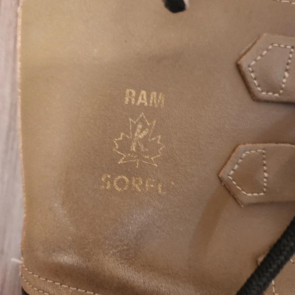 Sorel ram boots size 5